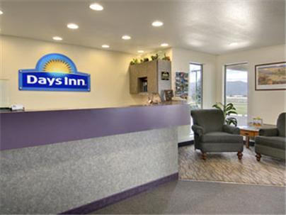 Days Inn By Wyndham Missoula Airport Wye Interior photo